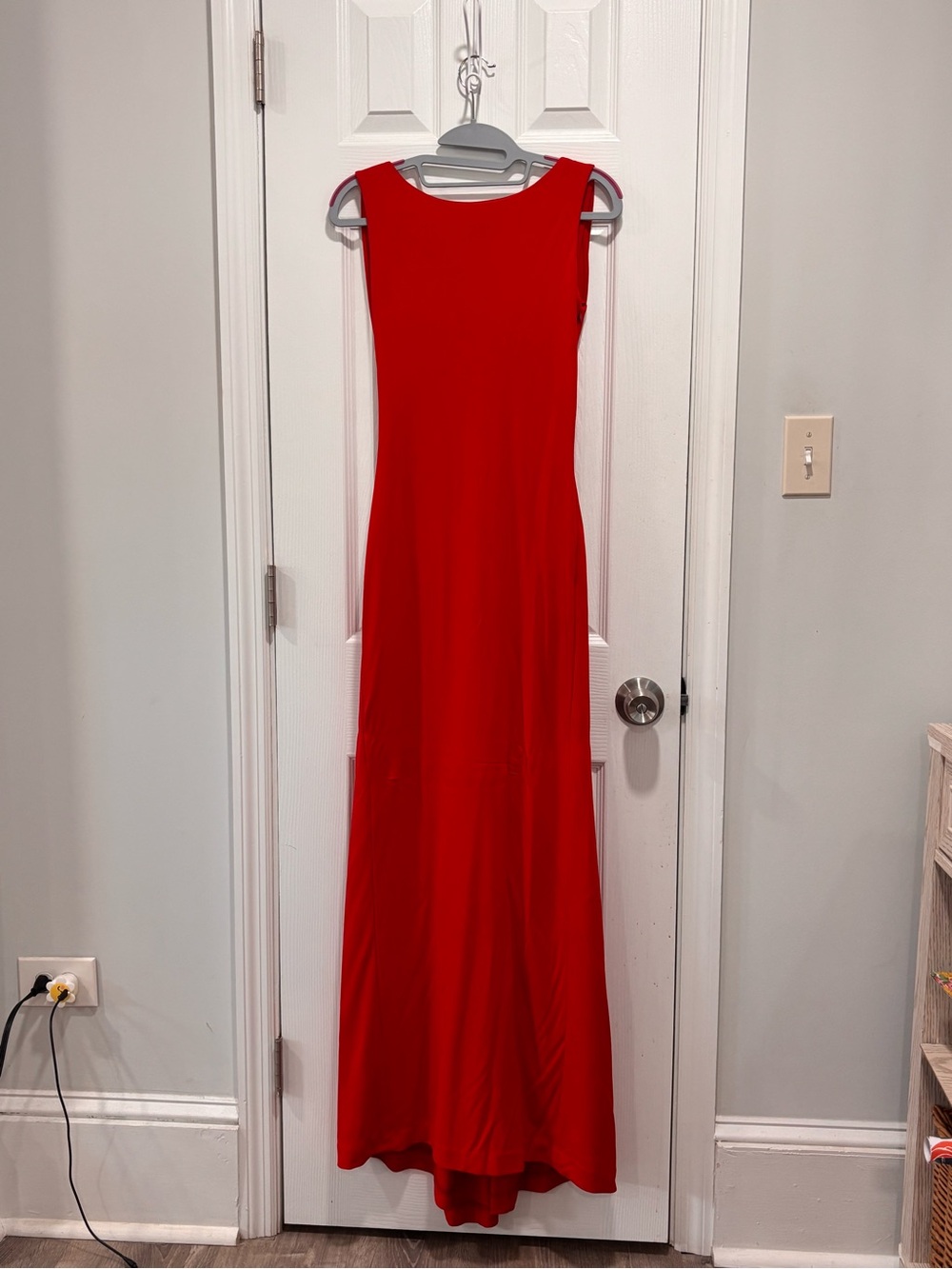 🩵Elegant Red Sleeveless Maxi Dress - Picture 2 of 9